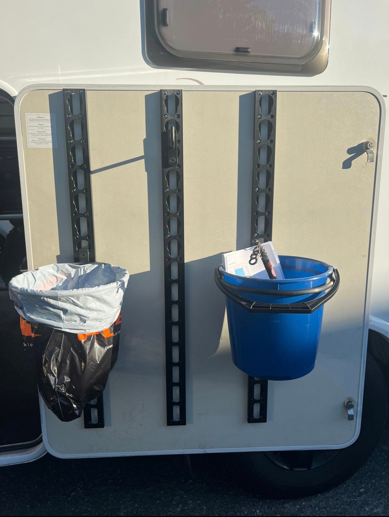 Bucket Holder / Bag Holder