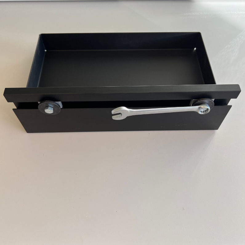 Aluminum storage box