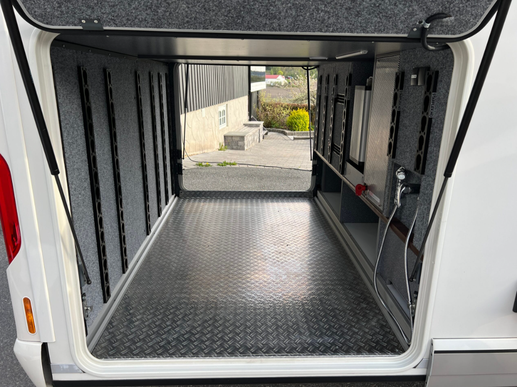 BUNDLE Carthago E-Line Q-Bed Motorhome Storage Kit – Starflex Rail & Telescopic Tubes System