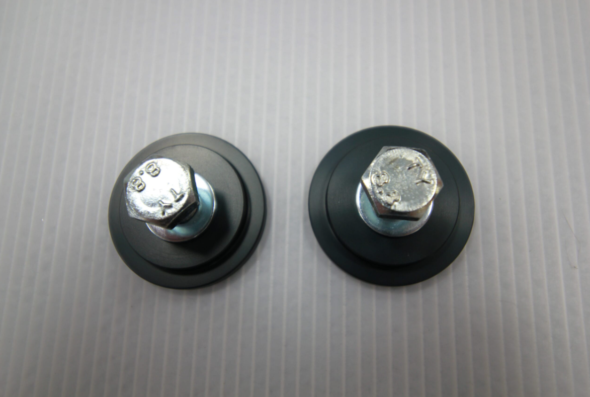 Hook locks with screws, 2 pcs. (For hanging your own equipment)